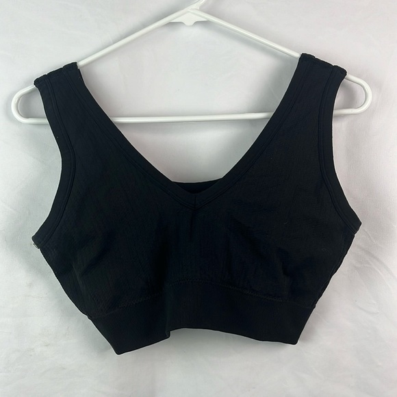 Aerie black sports bra XL - Picture 1 of 5